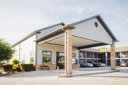 palace inn baytown spur tx 330