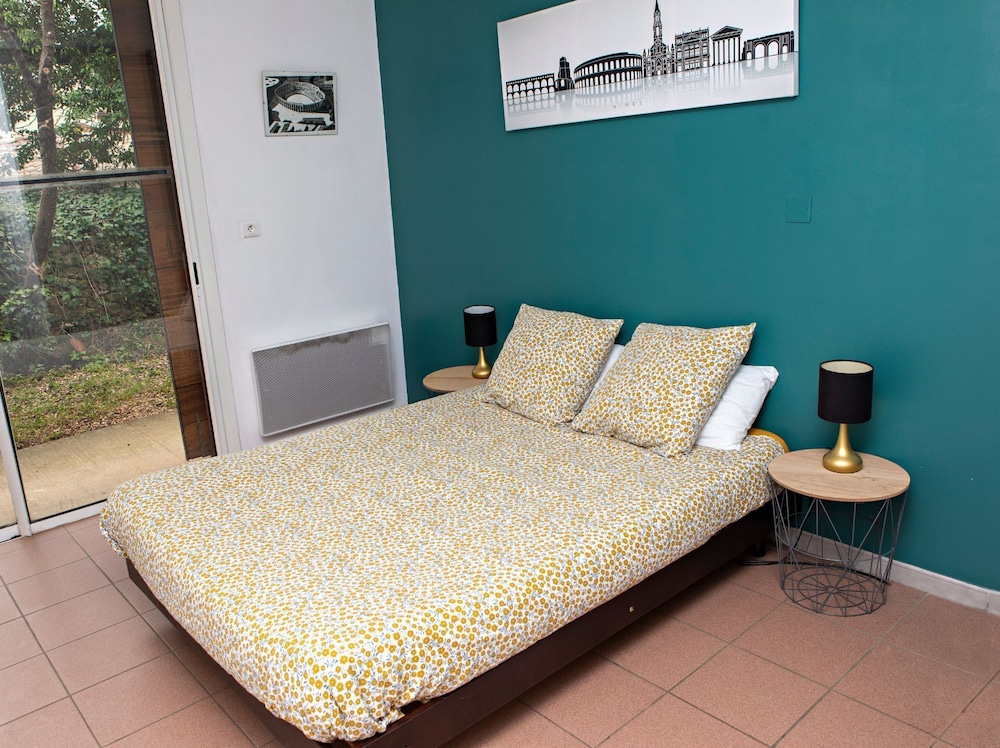 auberge de jeunesse hi nimes