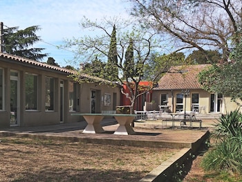 auberge de jeunesse hi nimes