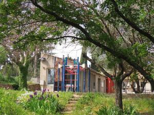 nimes
