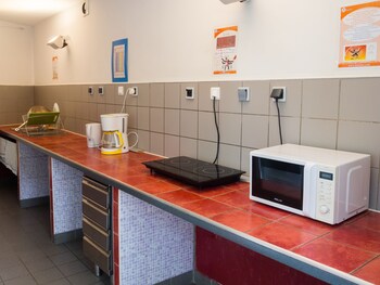 auberge de jeunesse hi nimes