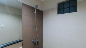 reddoorz near sm calamba vaccinated staff