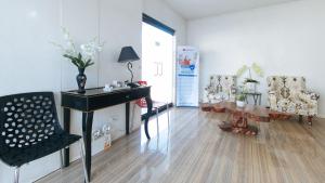 reddoorz near sm calamba vaccinated staff