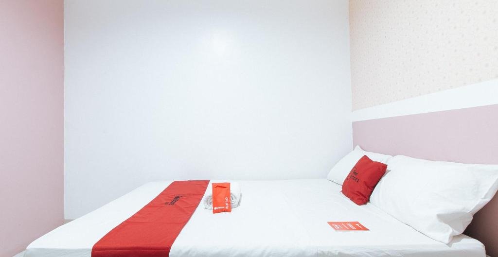 reddoorz near sm calamba vaccinated staff