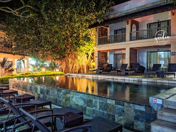 the garden lodge