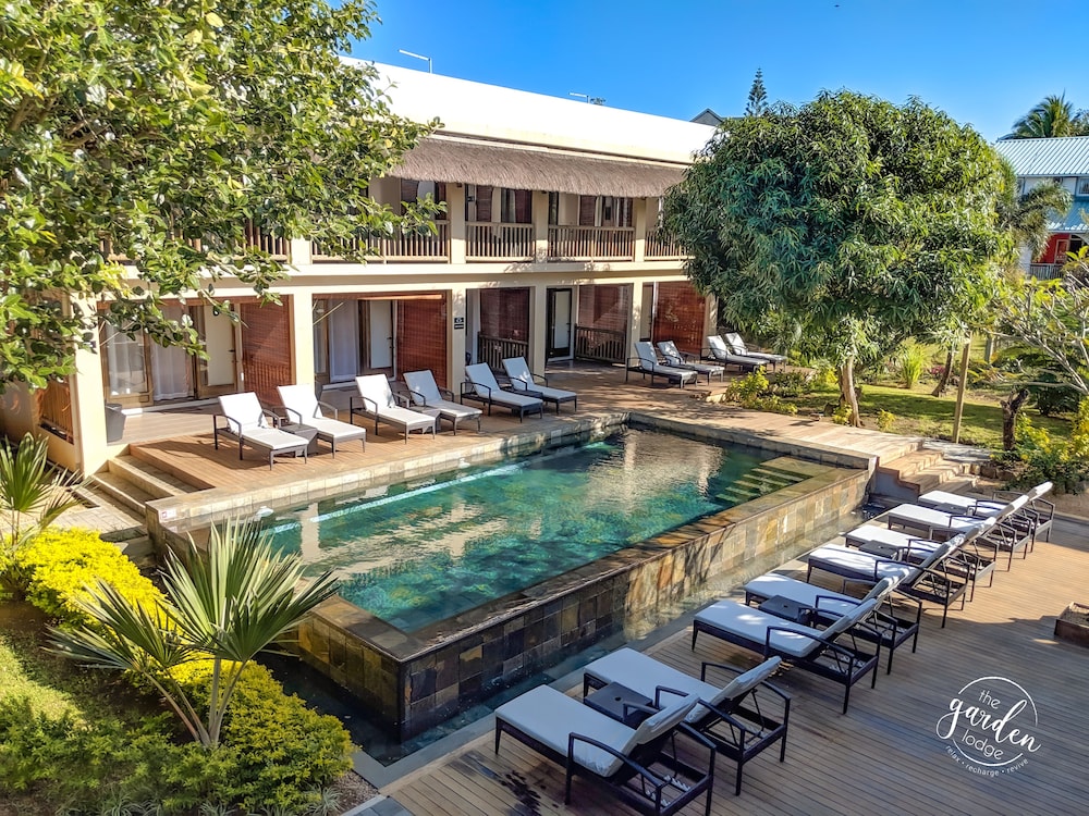 the garden lodge