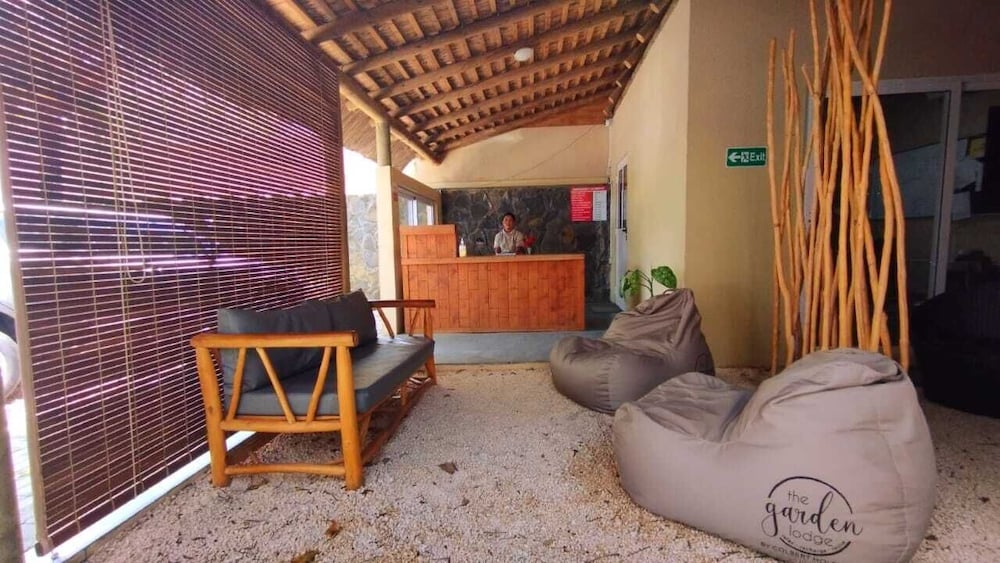 the garden lodge
