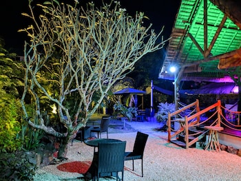 the garden lodge