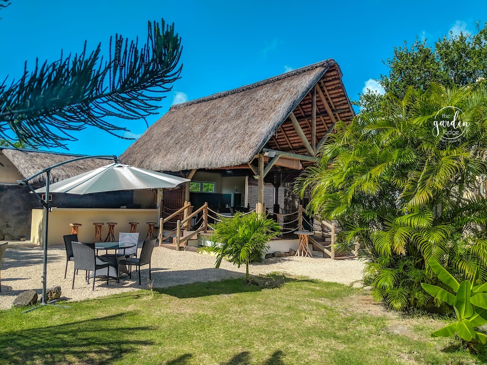 the garden lodge