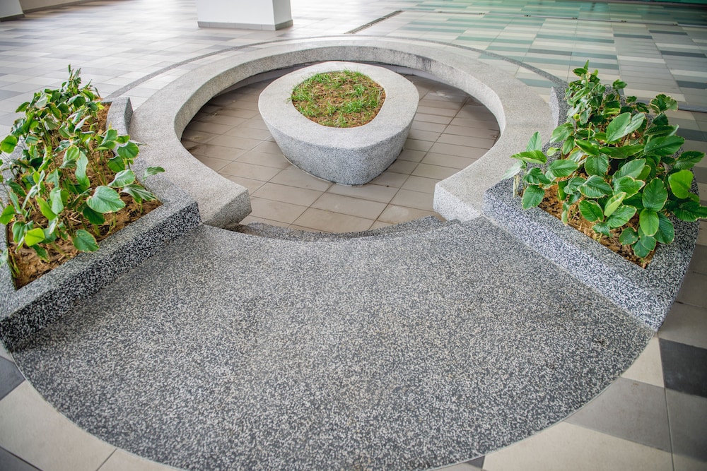 one amerin mall and suites