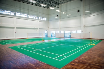 one amerin mall and suites