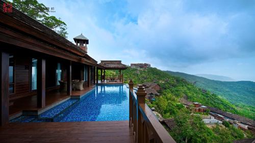 sanya
