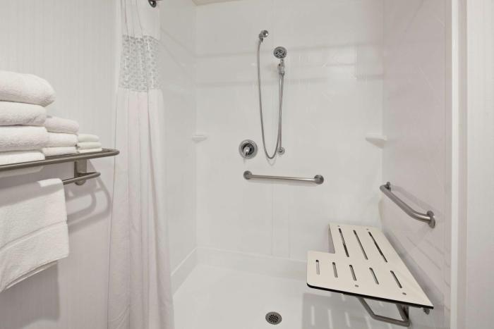 hampton inn and suites chino hills