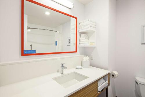 hampton inn and suites chino hills