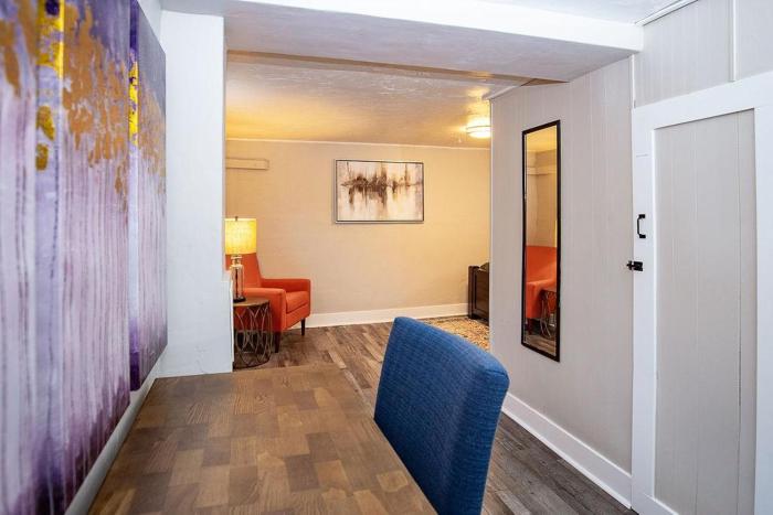 cozy carriage house walk to unc free bikes