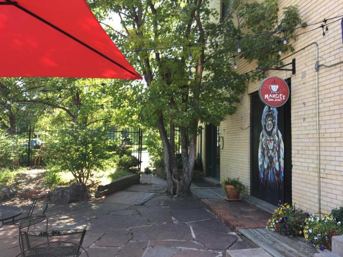 cozy carriage house walk to unc free bikes