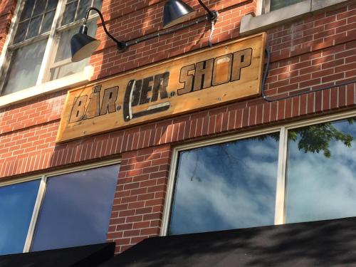 cozy carriage house walk to unc free bikes