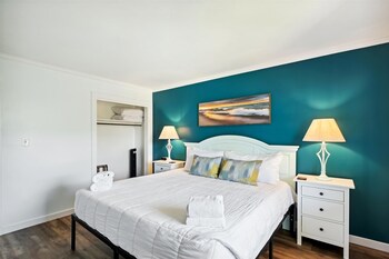 venus 202 2 bedroom condo by redawning