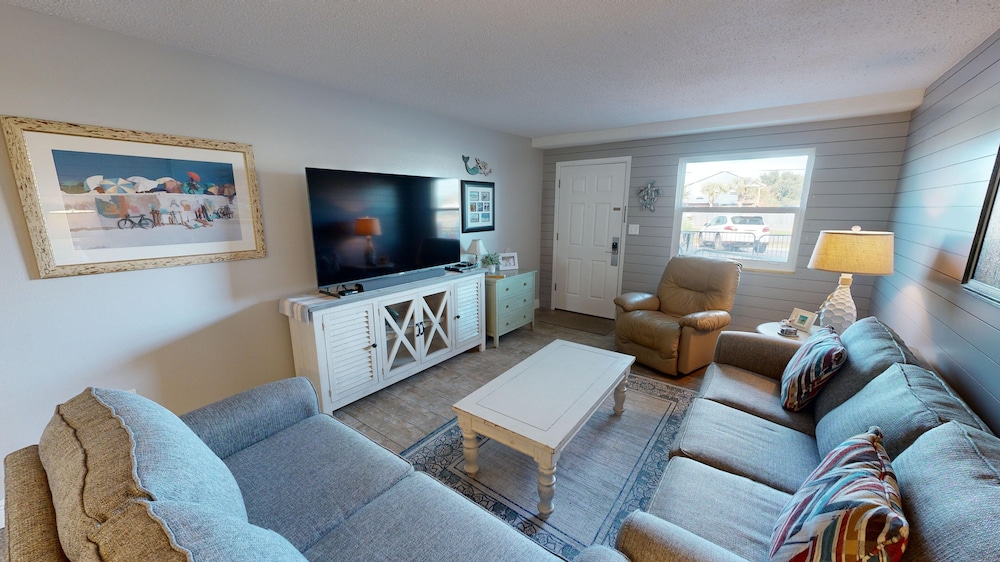 venus 112 2 bedroom condo by redawning