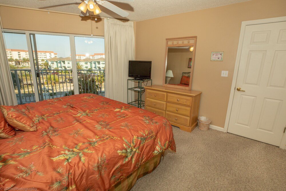 seacrest 405 2 bedroom condo by redawning