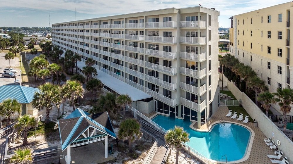seacrest 405 2 bedroom condo by redawning