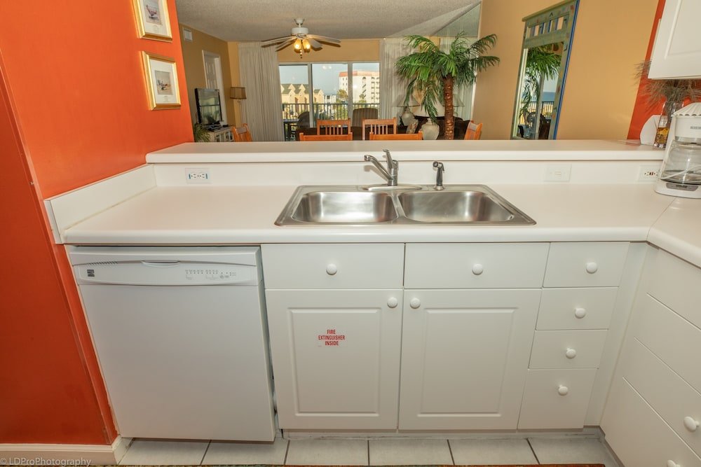 seacrest 405 2 bedroom condo by redawning