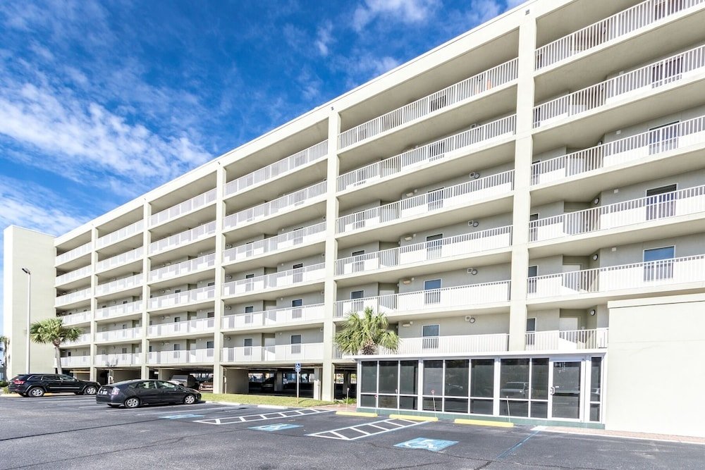 seacrest 405 2 bedroom condo by redawning