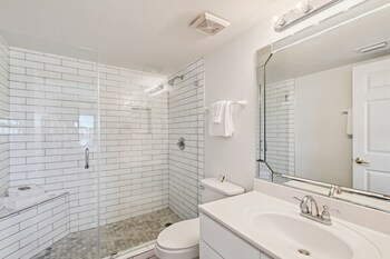 seacrest 301b 2 bedroom condo by redawning