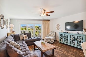 seacrest 301b 2 bedroom condo by redawning