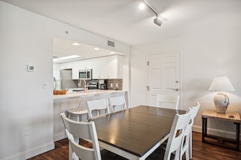 seacrest 301b 2 bedroom condo by redawning