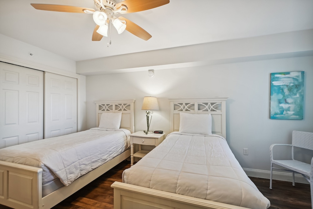 seacrest 301b 2 bedroom condo by redawning