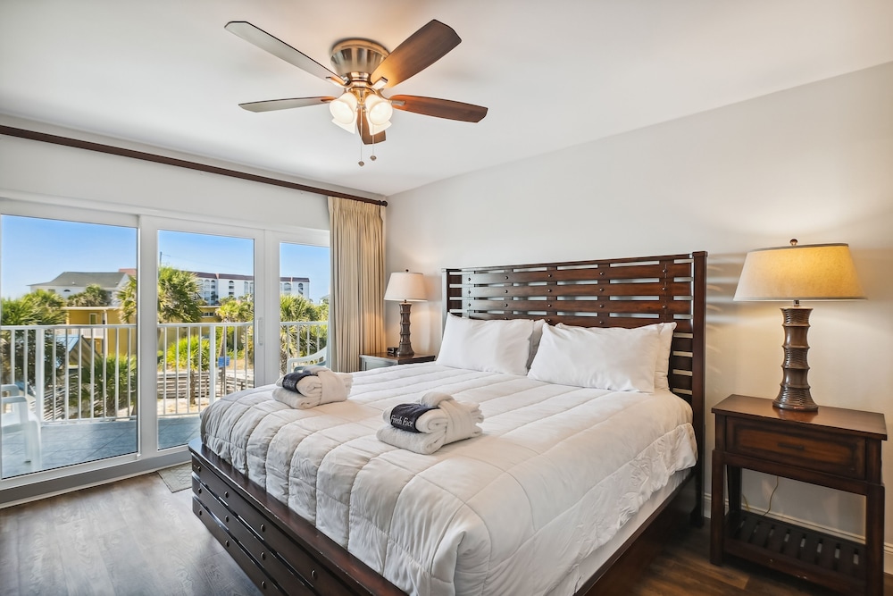 seacrest 301b 2 bedroom condo by redawning