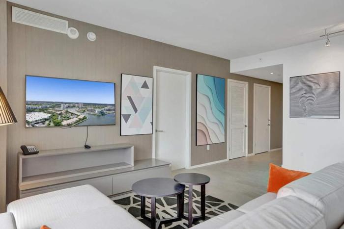 amazing apartments at h beach house