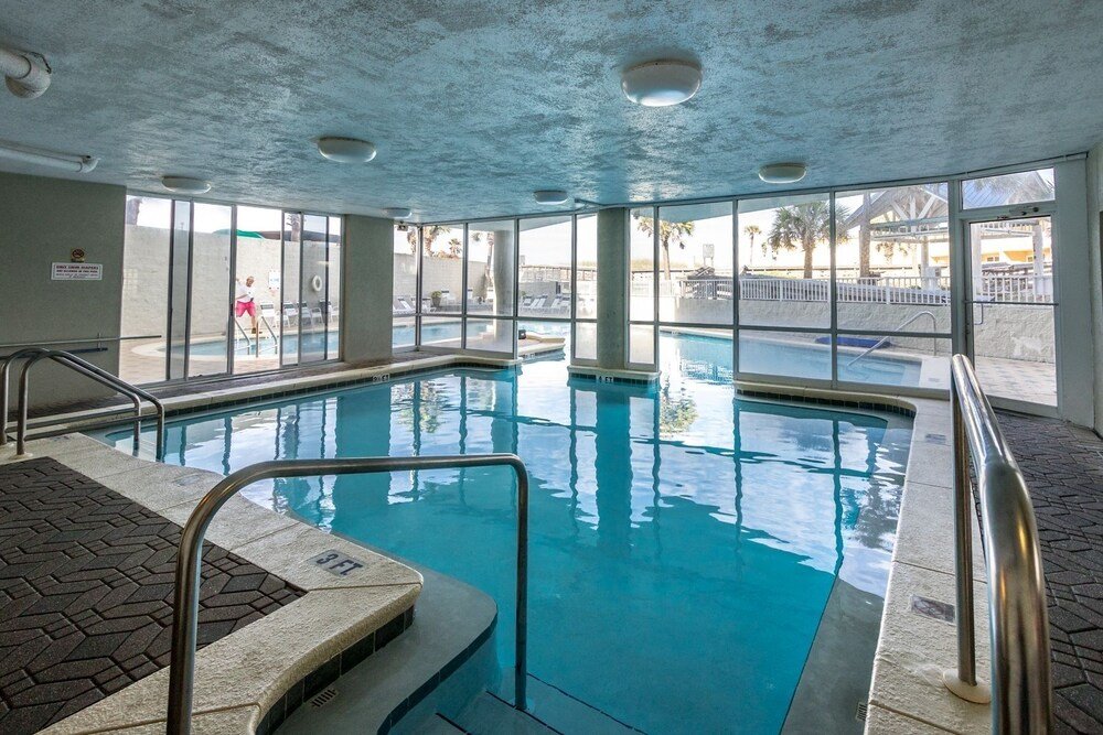 seacrest 211 2 bedroom condo by redawning
