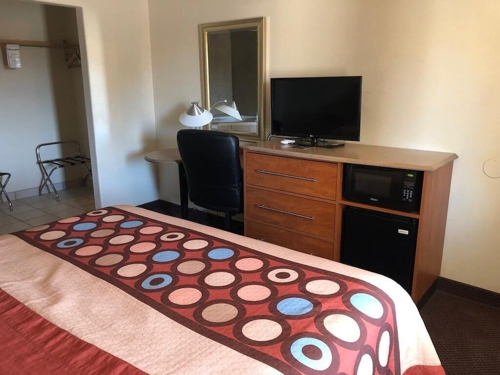 happy inn i 10 eloy and casa grande