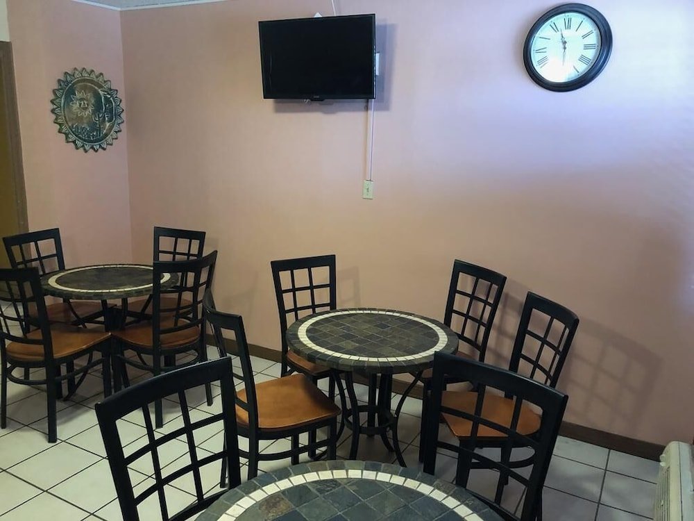 happy inn i 10 eloy and casa grande