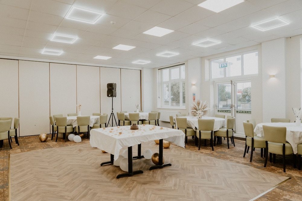 the prince of wales hotel