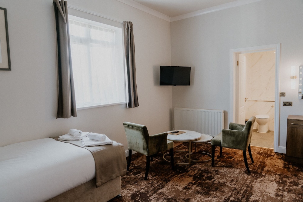 the prince of wales hotel