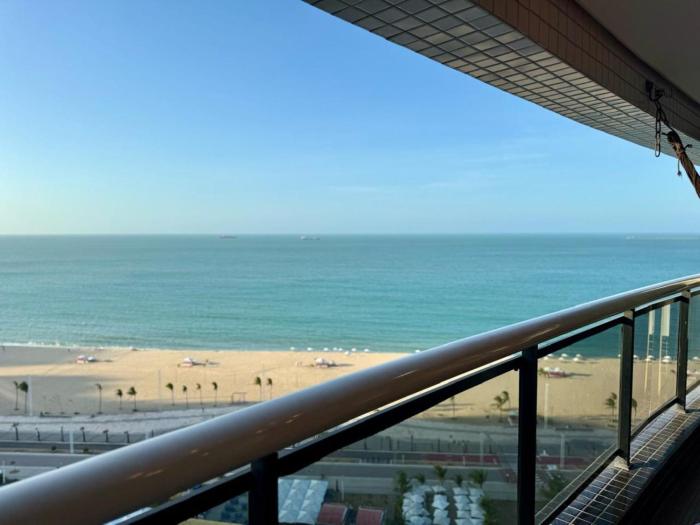 apartamento beira mar