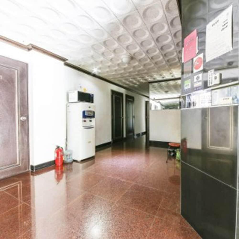 sangmu motel gwangju