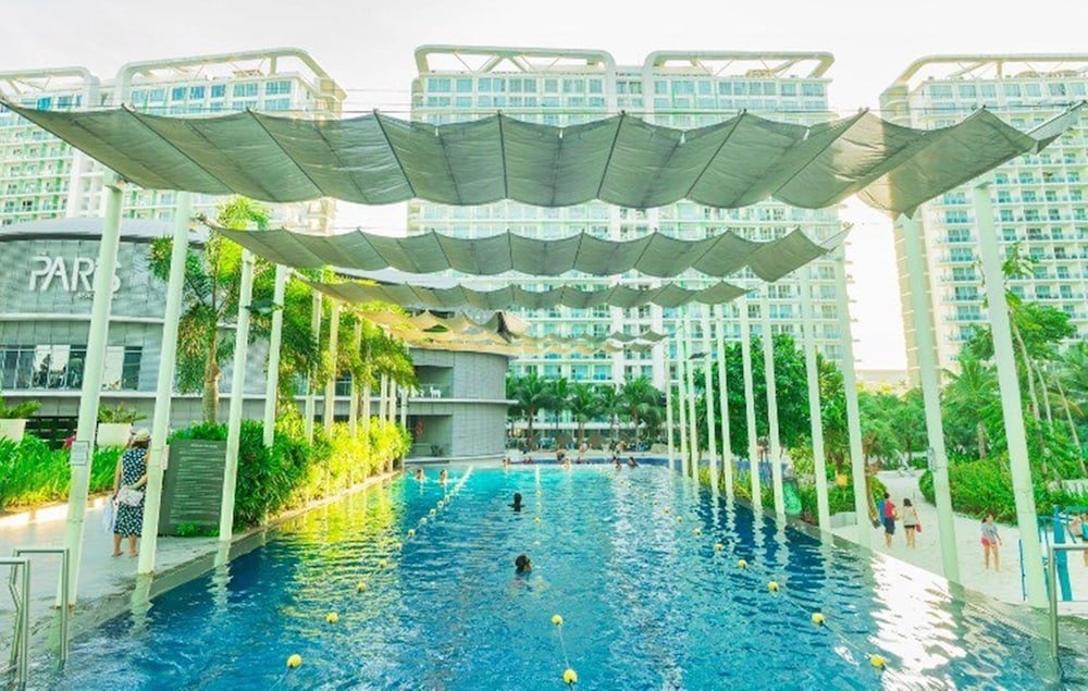 manila