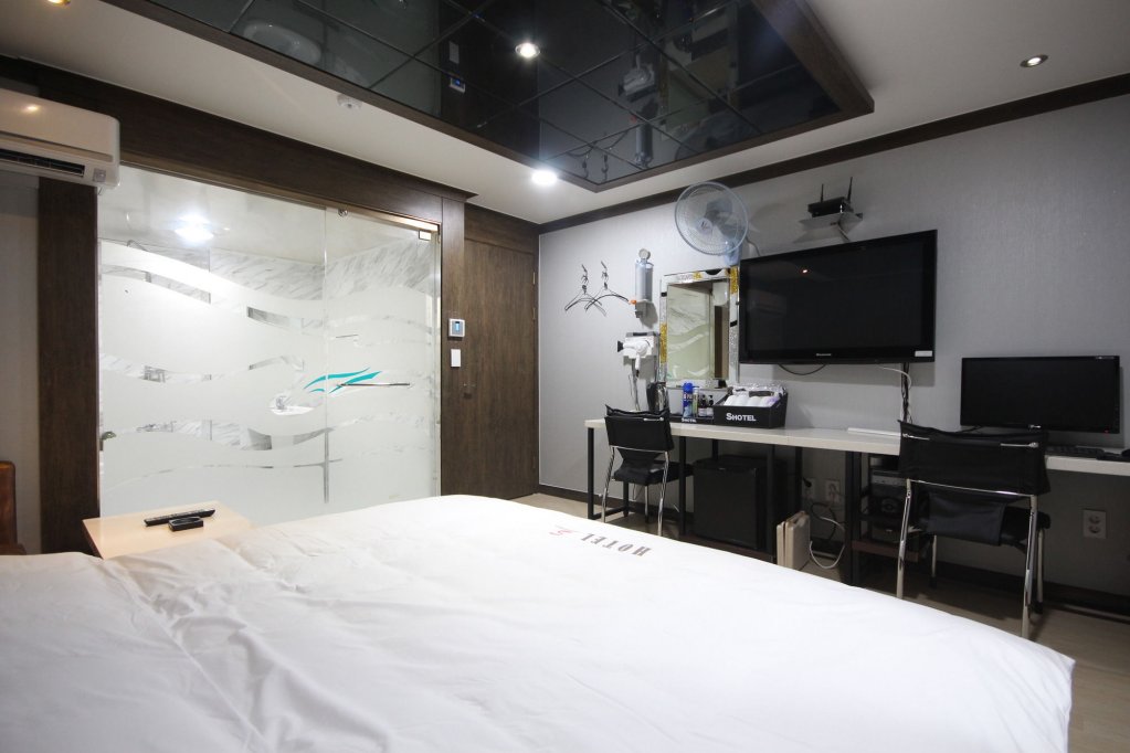 no 25 hotel seomyeon station