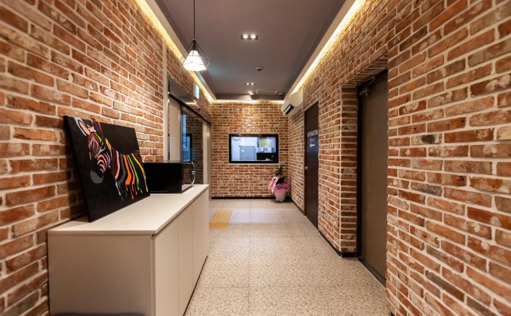 no 25 hotel seomyeon station