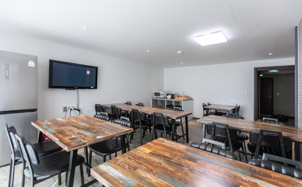 no 25 hotel seomyeon station