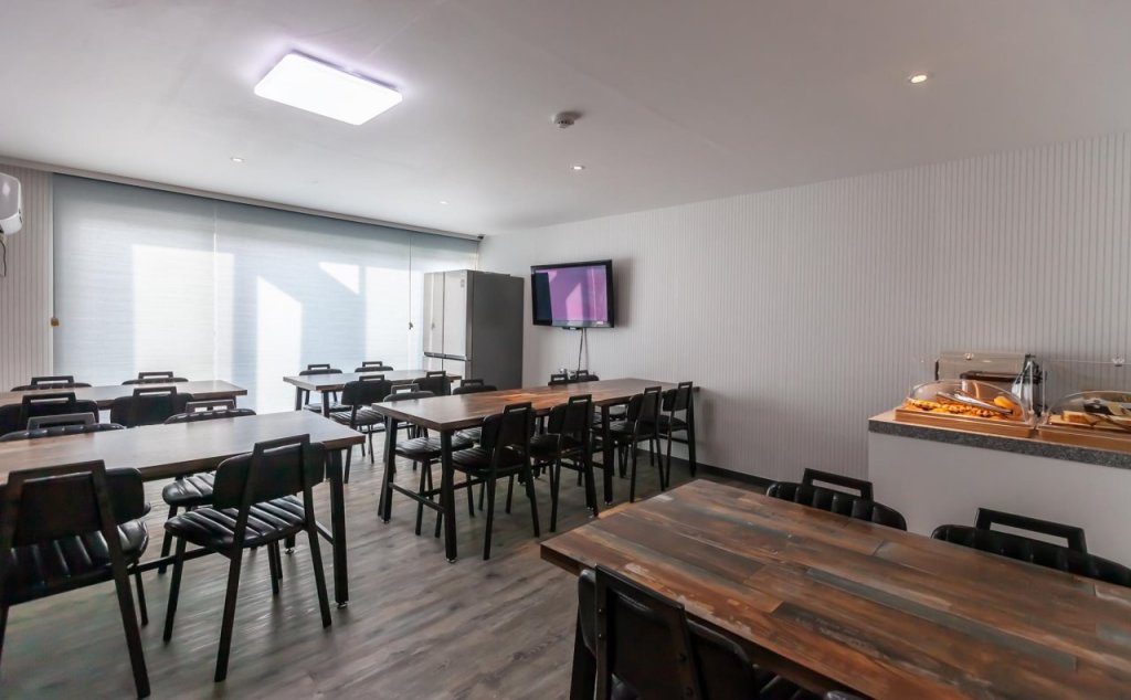 no 25 hotel seomyeon station