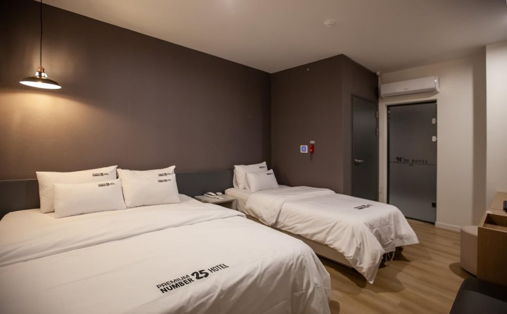 no 25 hotel seomyeon station