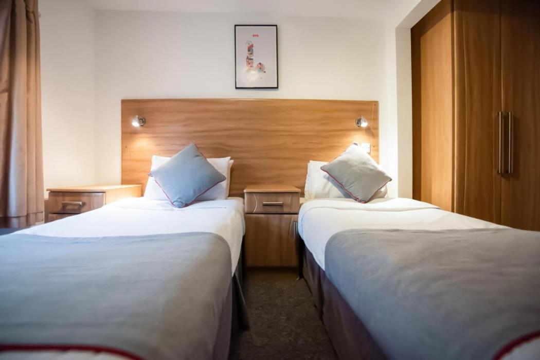oyo arinza hotel london ilford
