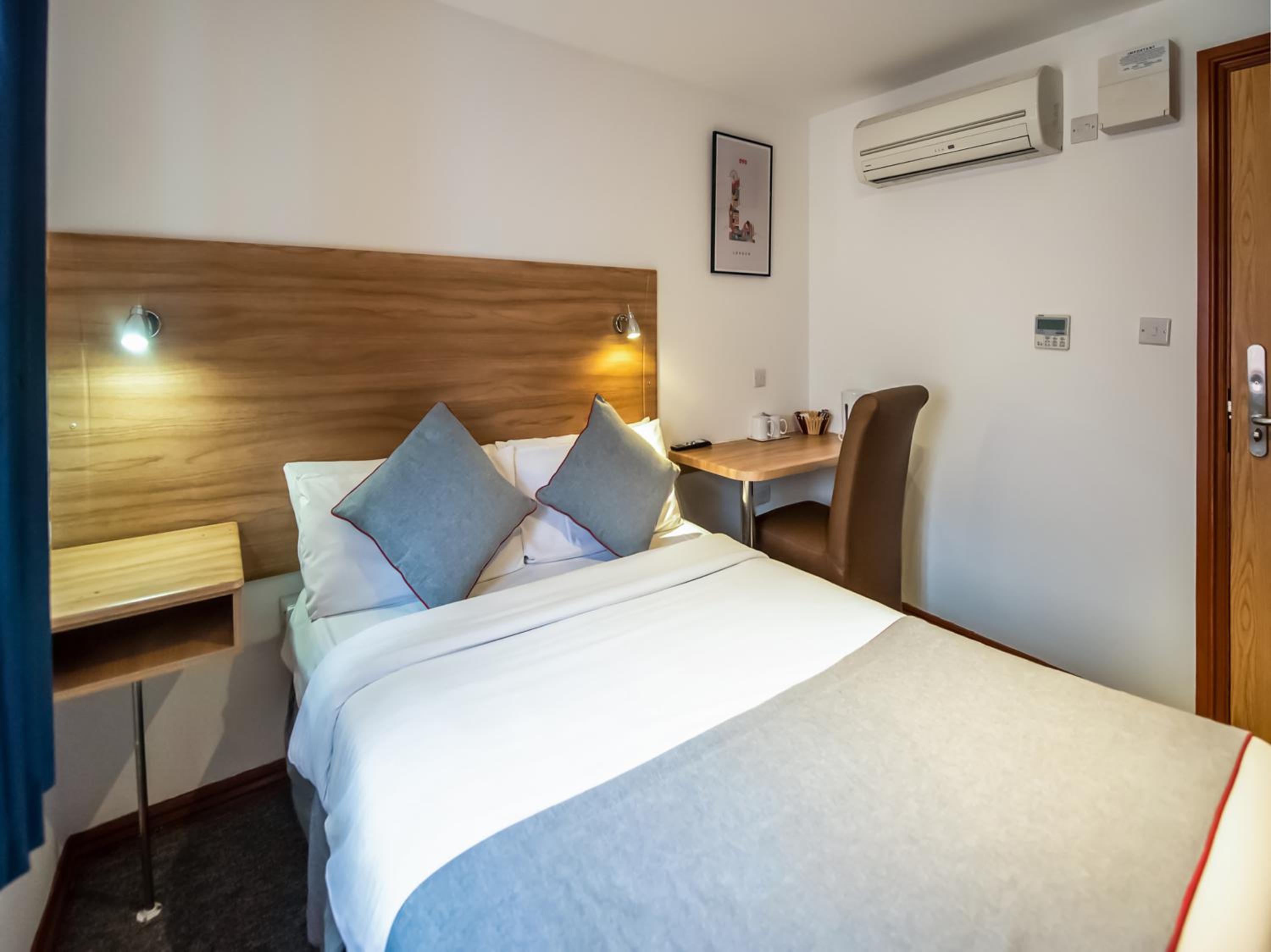 oyo arinza hotel london ilford