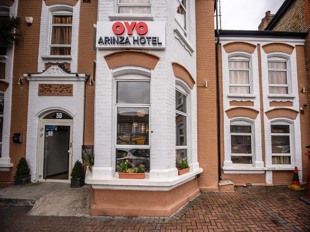 oyo arinza hotel london ilford