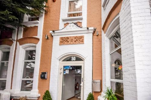 oyo arinza hotel london ilford